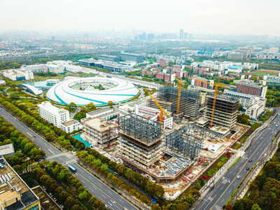 李国华委员:建议在张江科学城建设国家细胞产业发展与监管试验区